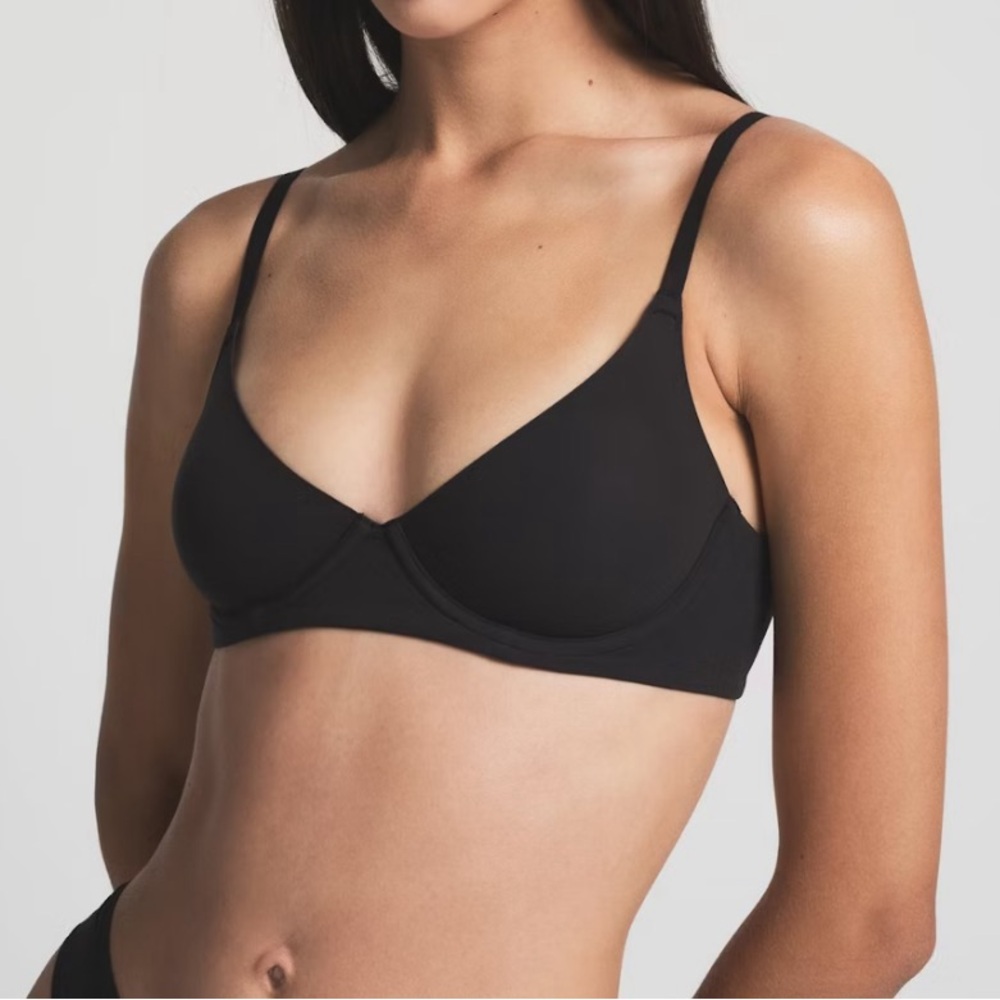 NWT Skims Fits Everybody Unlined Demi Bra